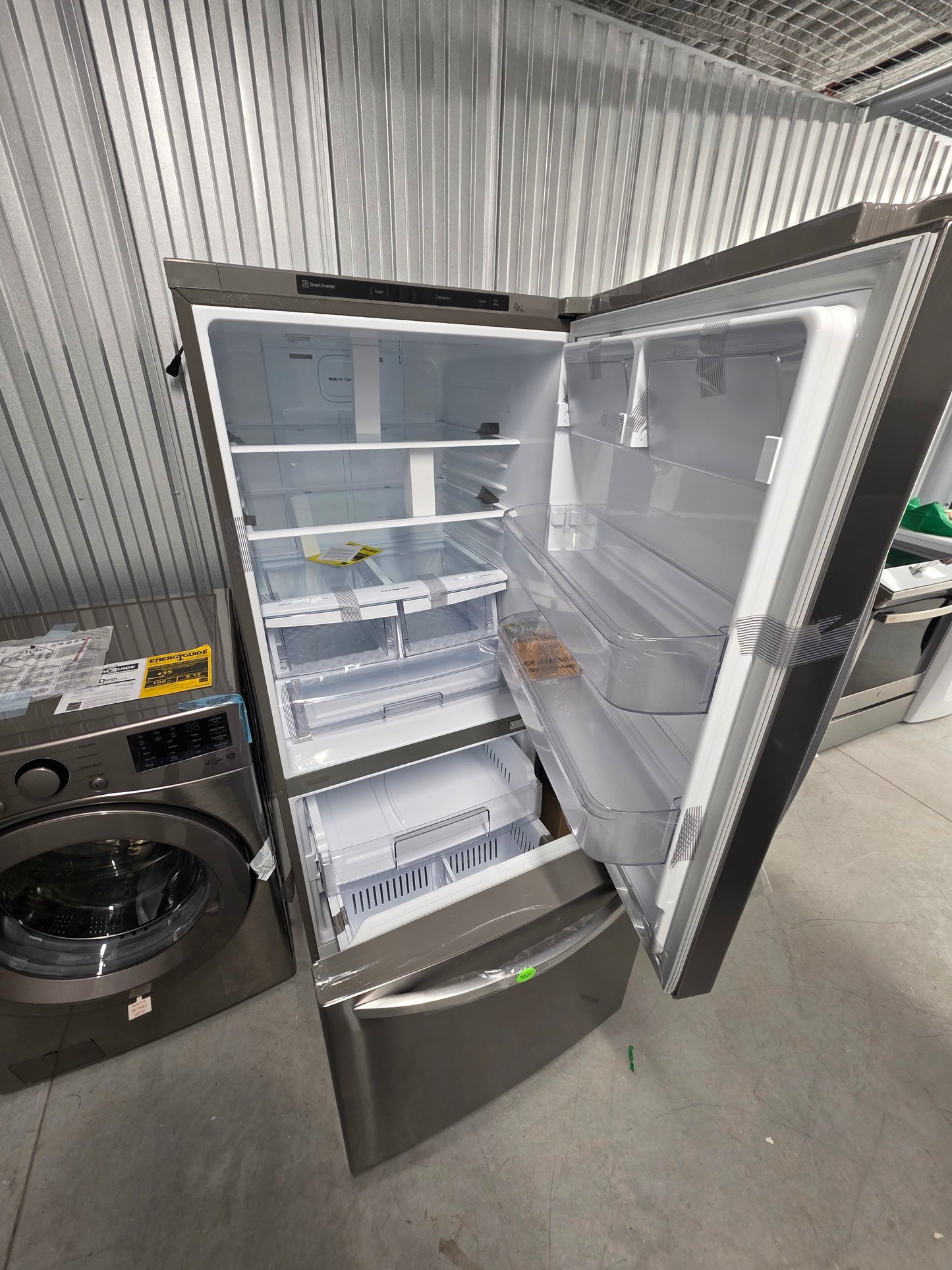 LG 30 in. 22 cu. ft. Smudge-Resistant Stainless Steel Two-Door Bottom Freezer Drawer Refrigerator with Smart Inverter Compressor