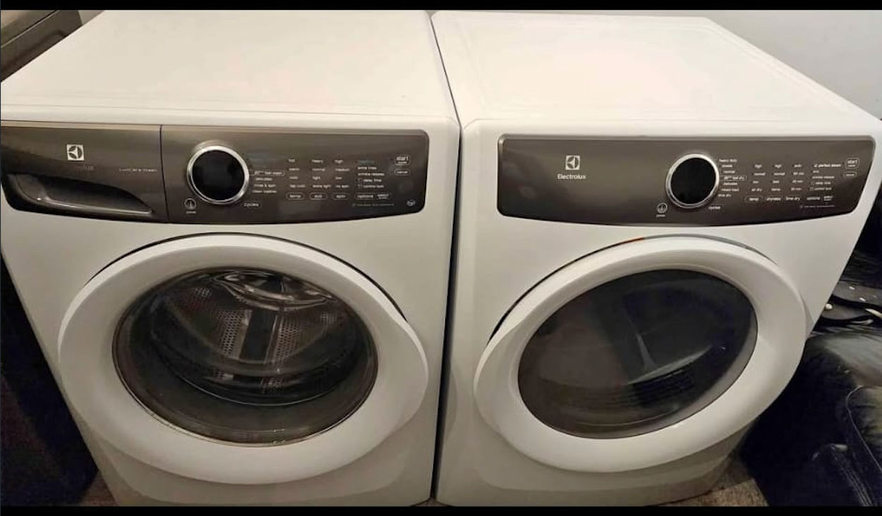 Electrolux Set Front Load Washer & Dryer 27 inch