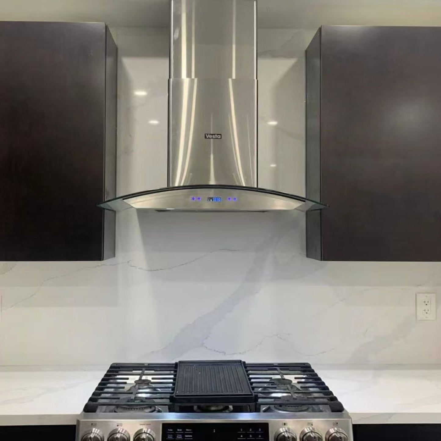 Vesta Berlin 30" Silver
